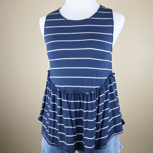 Max Studio} Striped Sleeveless Ruffle Trim Top - Picture 3 of 6